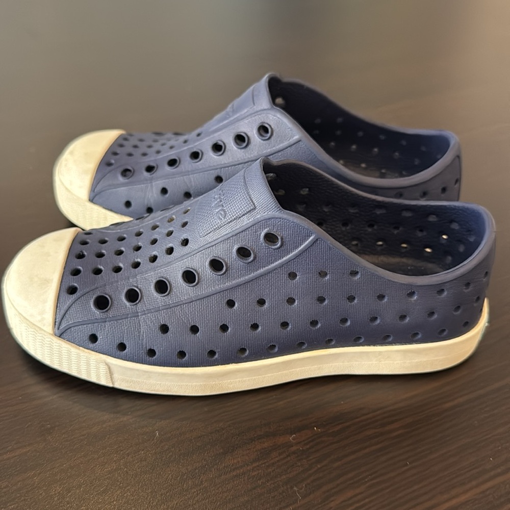Native Kids Navy Water Shoes Size C13 - Picture 3 of 11